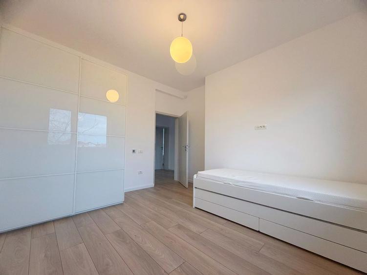 Casa Tip Duplex Despartita de Garaj - Teren 380 mp