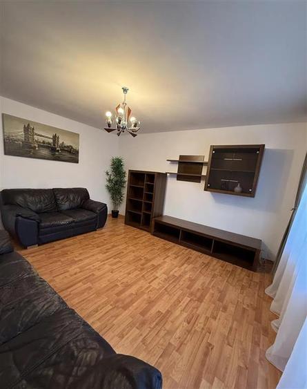 Apartament 3 Camere Renovat | Lacul Tei | Centrala proprie | Parcare