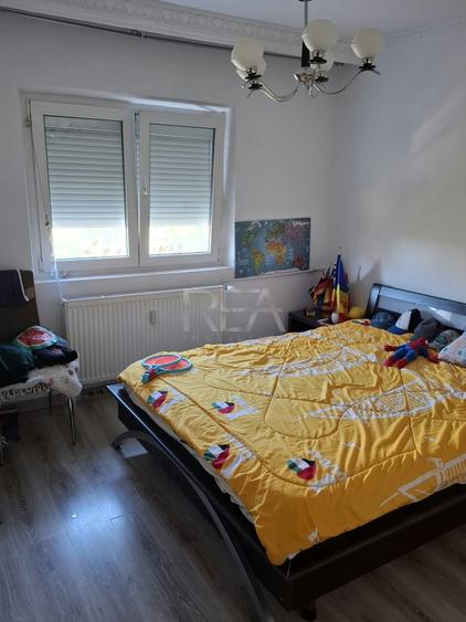 4 camere Vitan decomandat, et. 5, an 1989, metrou, 110 mp