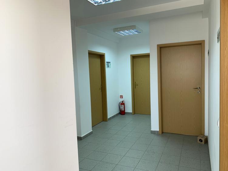 Spațiu comercial - clădire de birouri Clasa A - Shopping City Sibiu/ Șelimbăr