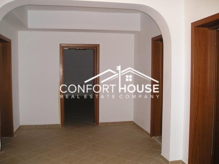 VILA D+P+E+M, teren 1461mp, IANCU NICOLAE padure