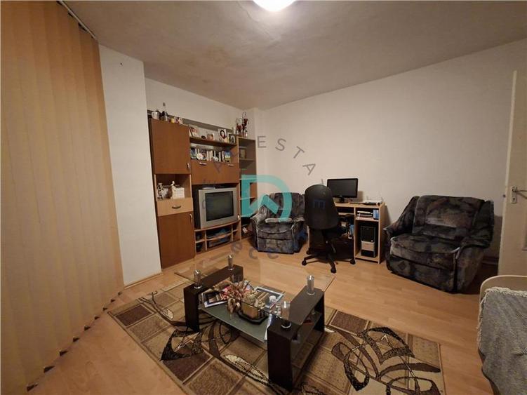 Apartament 3 camere Judetean, Brasov