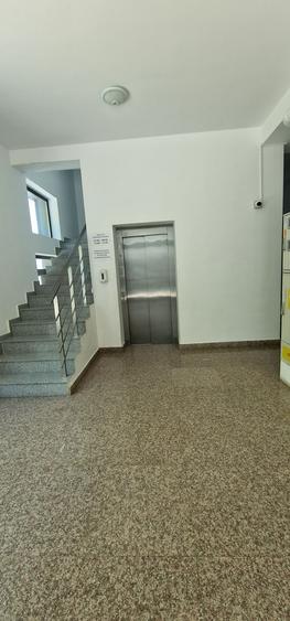 Faleza Nord apartament cu 3 camere, vedere la mare.