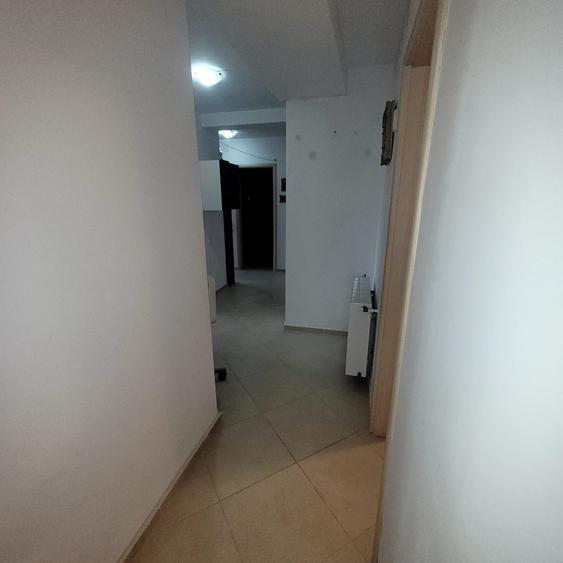 Berceni, Luica, etaj 1, 2 gr sanitare, balcon, imobil 2018