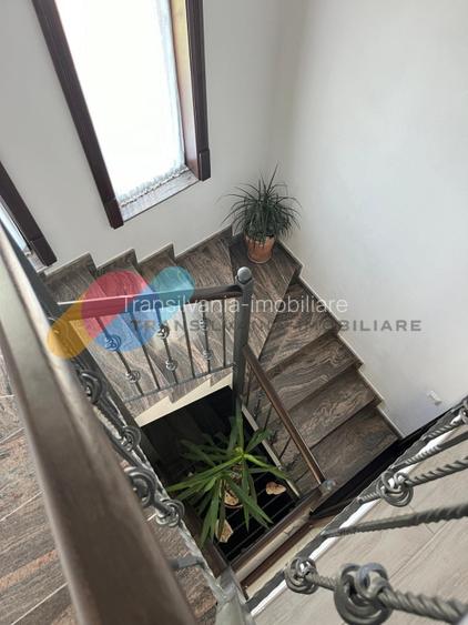 Casă premium, 260 mp utili, teren 1000mp-Dezmir - 16