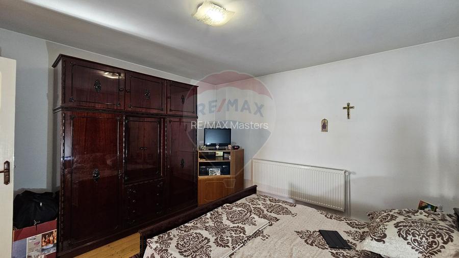 Casă / Vilă cu 5 camere în Baia-Bogata, Suceava - 22