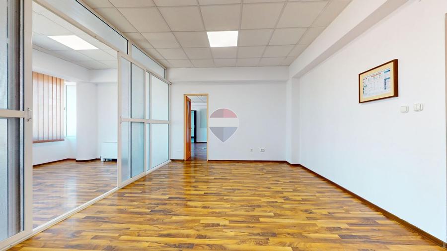 Spațiu de birouri de închiriat, Centrul Civic Brașov, lângă AFI Brașov