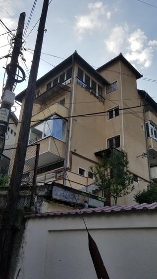 Apartament in vila, ultracentral cu priveliste