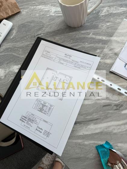 Apartament 3 camere cu 2 parcari incluse 130.000 euro
