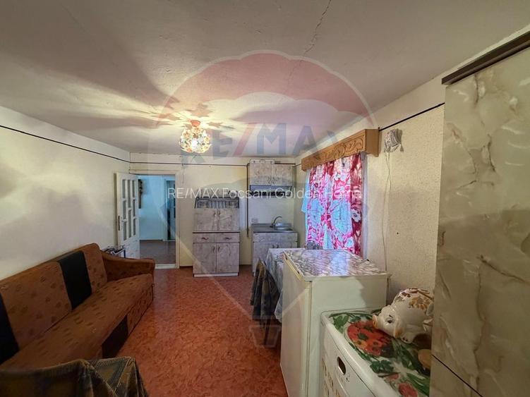 Casa si spatiu comercial (P+1 ) de vanzare - 12