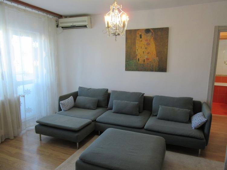 Inchiriere 3 camere Parcul Circului - B-dul Lacul Tei