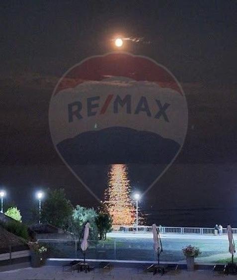 Teren Cap Aurora/ Mangalia situat pe plaja, desch. la faleza la mare