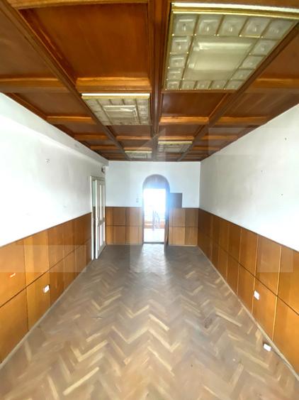 Clădire mixtă cu teren și hală – vad comercial DN11, Ozun