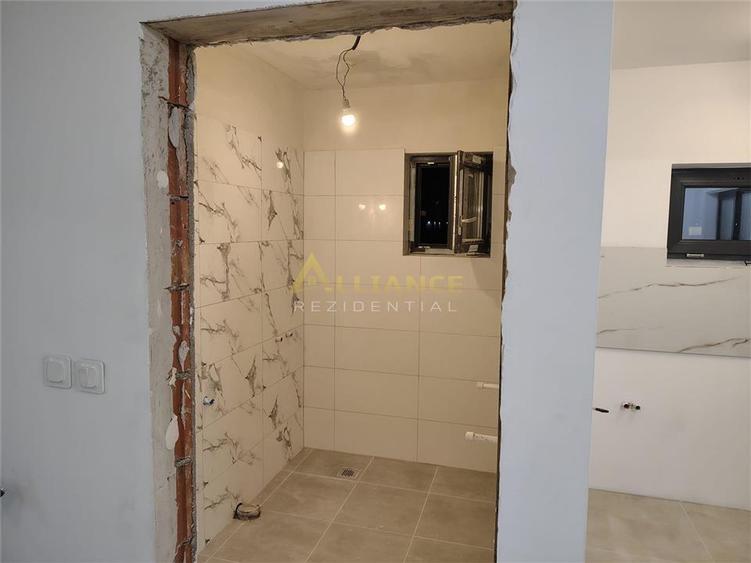 < Casa individuala parter >3 camere 2 bai teren 250mp