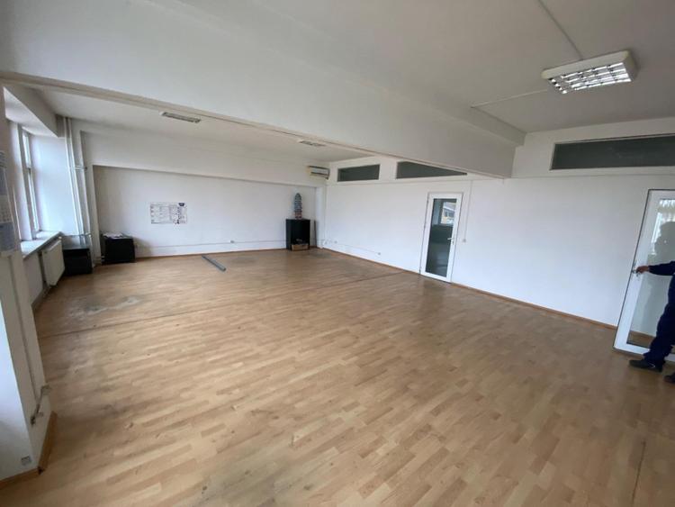 Spațiu birouri, 3500 mp, zona Lapus
