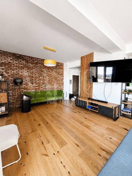 Apartament 4 camere de vanzare in Centru Oradea, Oradea