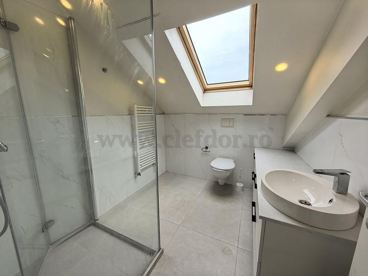 Apartament cu 3 camere de închiriat în zona Pipera