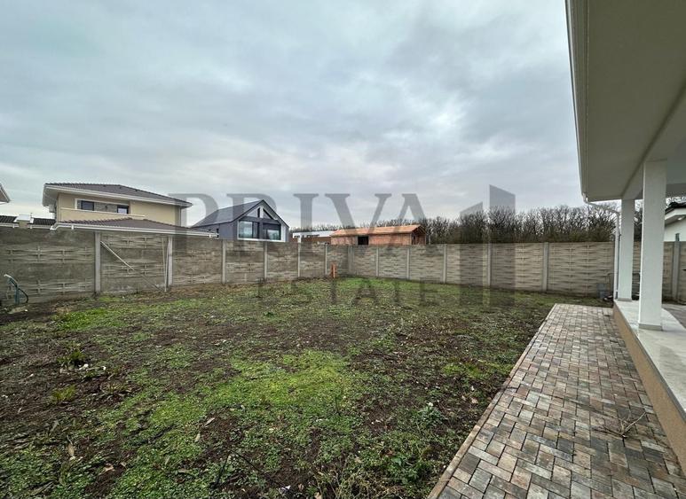 Casa modernă 5 camere, 3 bai, garaj, Dumbrăvița