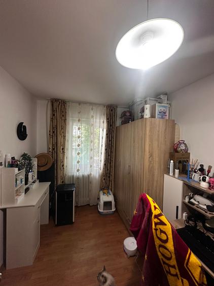 Apartament cu 2 camere, etajul 1/4, zona Alexandru cel Bun