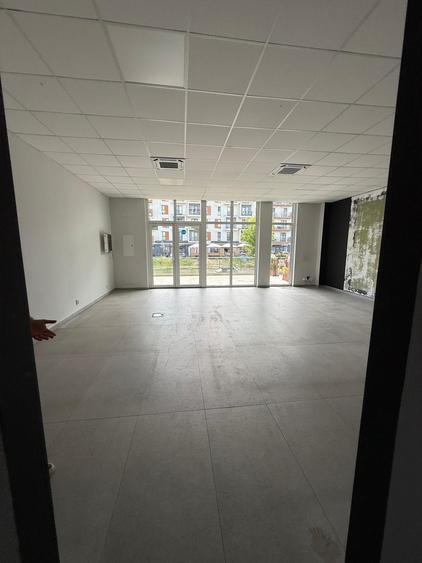 Spatiu comercial, alimentatie publica, 89 mp, Finisat,Eroilor,Floresti