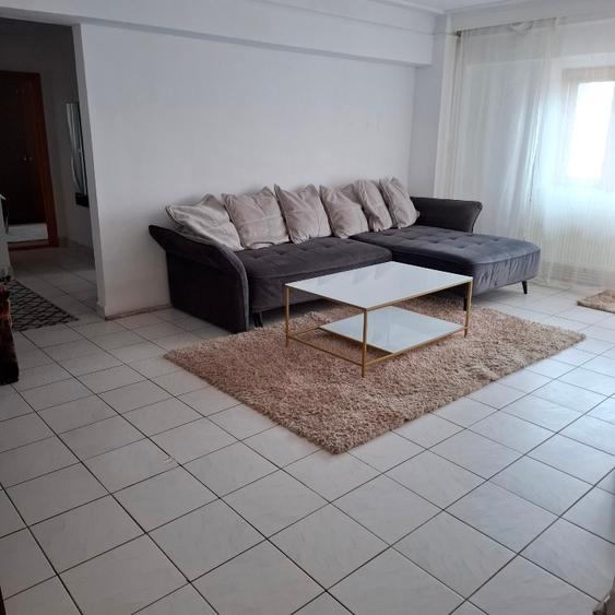 Persoana fizica inchiriez ap. 3 camera, Str.A.Panu, desupara la Dorna Medical, P