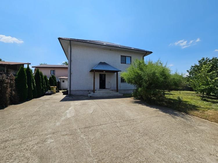 Casa Branesti - ( curte superba 600 mp)