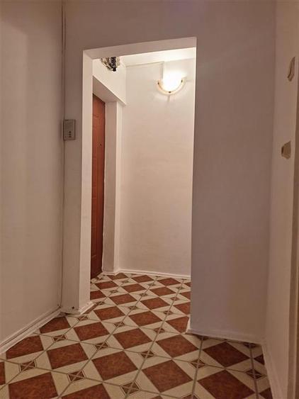 Apartament 2 camere, zona Gemenii