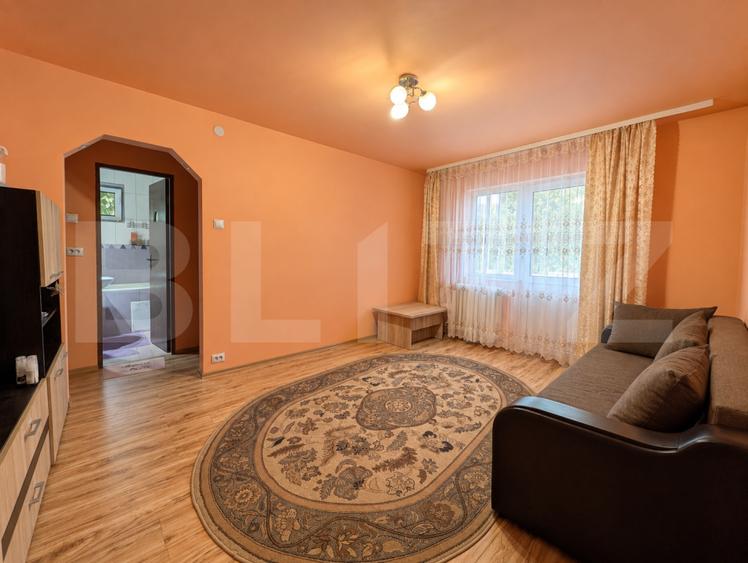 DE ÎNCHIRIAT Apartament 2 camere | Etaj 1 | Semidecomandat | Zona Ceangăi