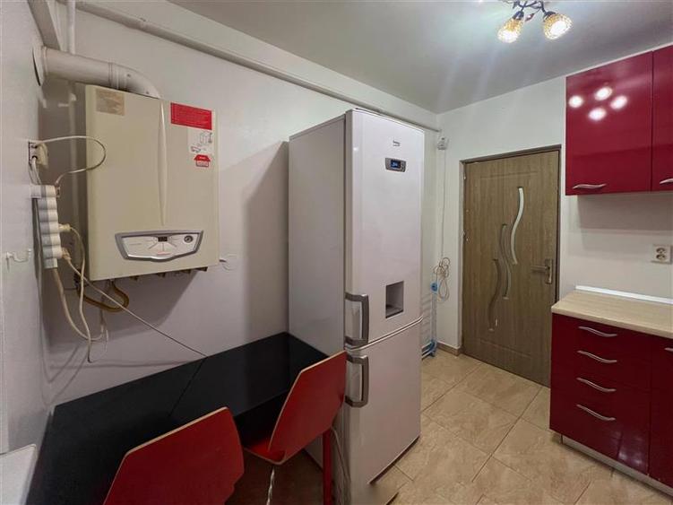 Apartament de vanzare cu 1 cameră - sos.Voinesti Iași