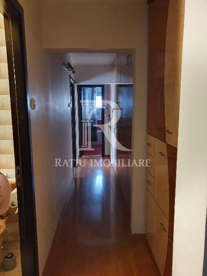Apartament cu 3 camere | Nufărul | Oradea