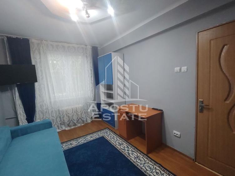 Apartament cu 3 camere de închiriat - Zona Ultra Centrala Timisoara