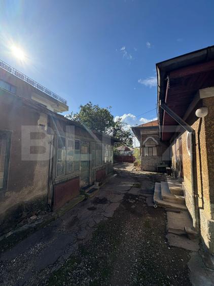 Casă de vânzare pentru renovare sau demolare – zonă premium Caraiman – Republici