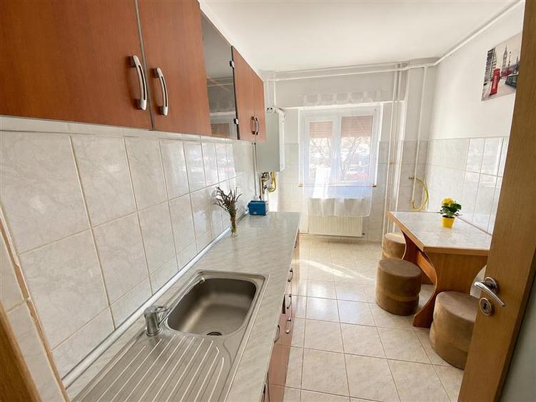 Apartament generos, ideal locuinta sau investitie | Zona Spitalul Judetean