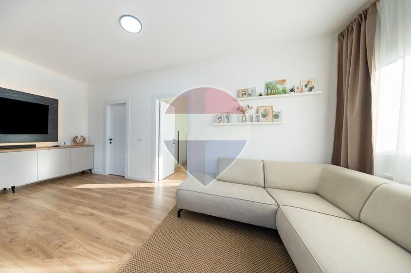 Apartament modern, curte, Sanpetru!