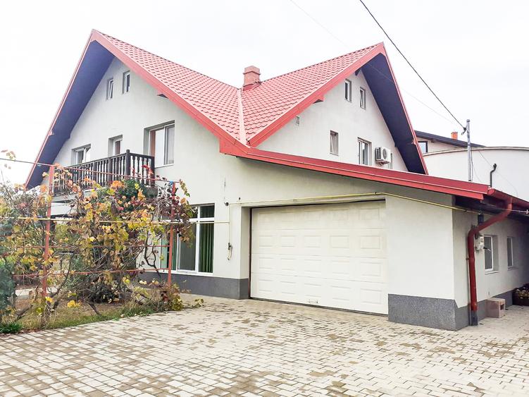 Vila de vanzare Valea Lupului