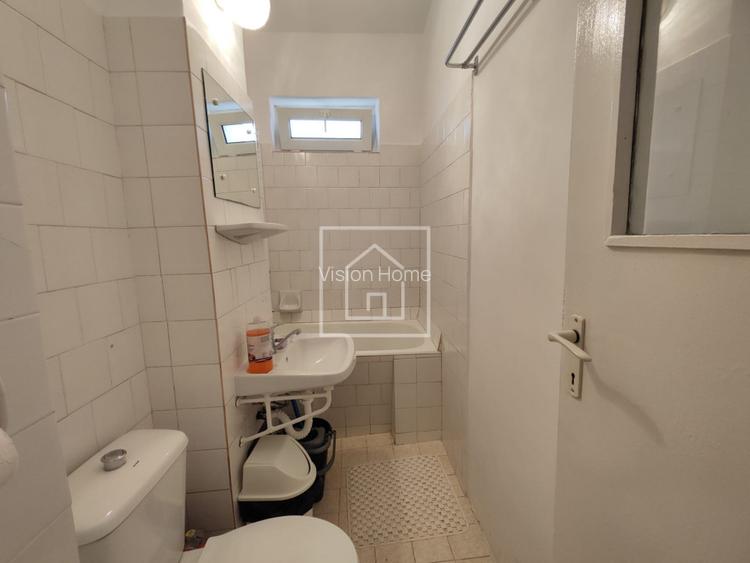 Apartament 3 camere renovat, mobilat complet, zona Iorga, 74.000 Euro - 10