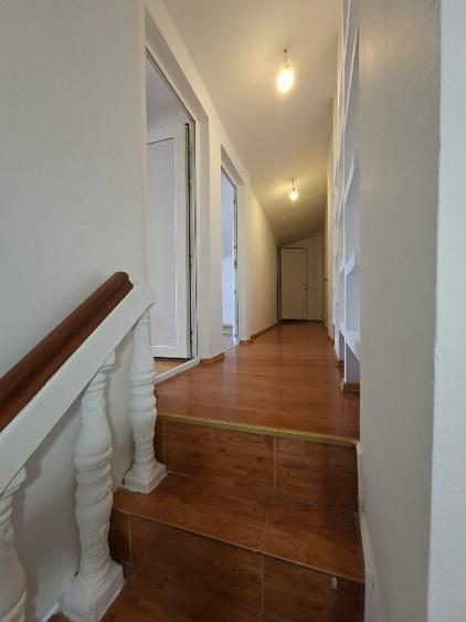 Piata Unirii, Calea Calarasilor, Hala Traian, PROPRIETAR, vand casa P+M, 4 cam.