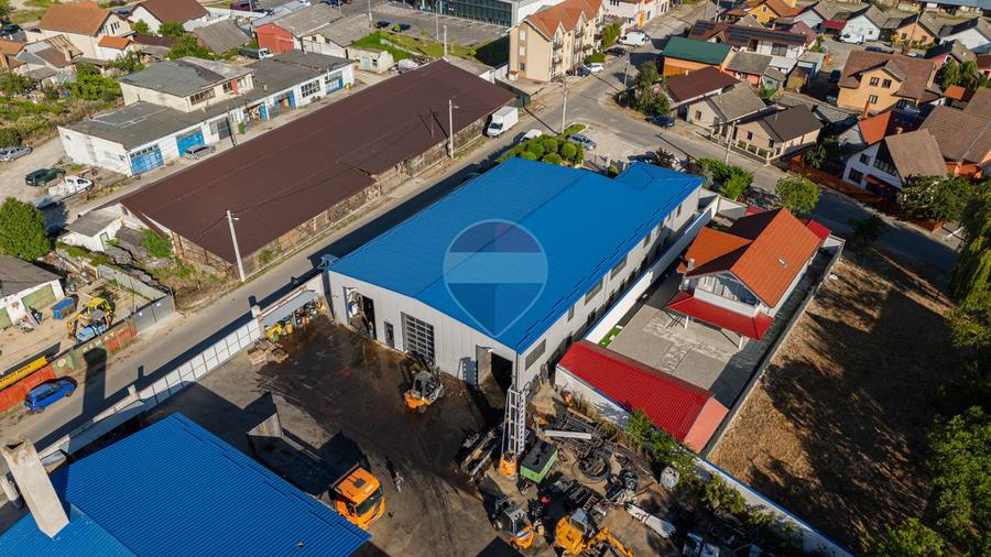 Vânzare Complex industrial  – 3.037 mp teren, 4 hale - 1400 mp Beiuș