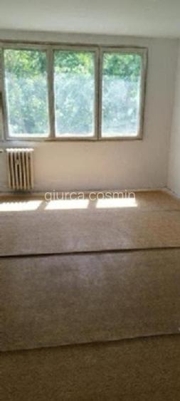 Apartament 3 camere l Aleea Uioara Nr 4A  bloc 4bis l Berceni - 87500€ - 3