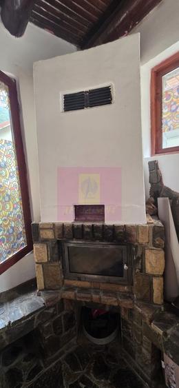Cabana cu 4 camere de vanzare in Sinaia