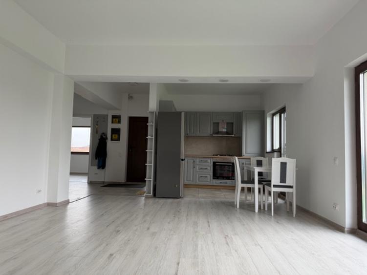 Casa Individuala 4 camere, mobilata si utilata, Balotesti, Ilfov, cartier rezid