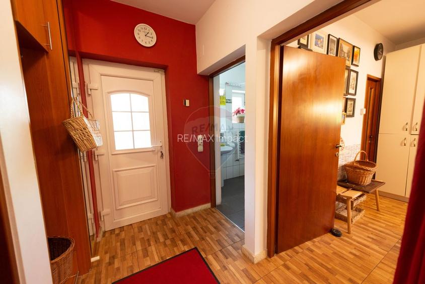 Casa de vanzare 4 camere, zona Otopeni, Odai - 9