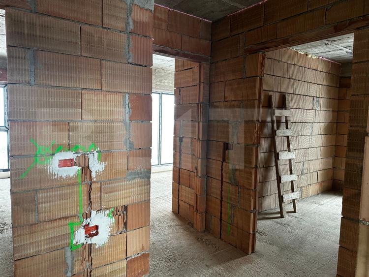 Apartament 4 camere, 123 mp, Terasa 21 mp, Dressing, Zona Campului