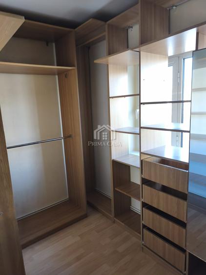 Apartament cu 4 camere ~ zona Brosteni ~ etaj 3din4 ~ 97mp utili ~ renovat ~