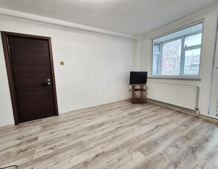 Apartament 2 camere – zona Centru - vedere spre mare