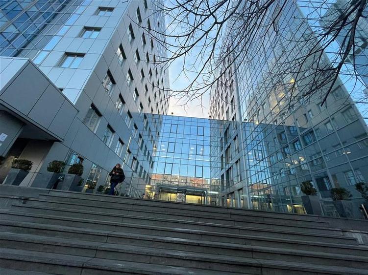 Spatii de inchiriat - River Plaza - Corp B de la 127 mp