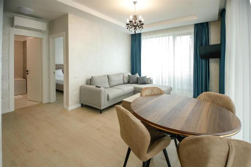 Apartament Lake On Mamaia, Luxury 2 camere, Vedere Spectaculoasa Spre Lac