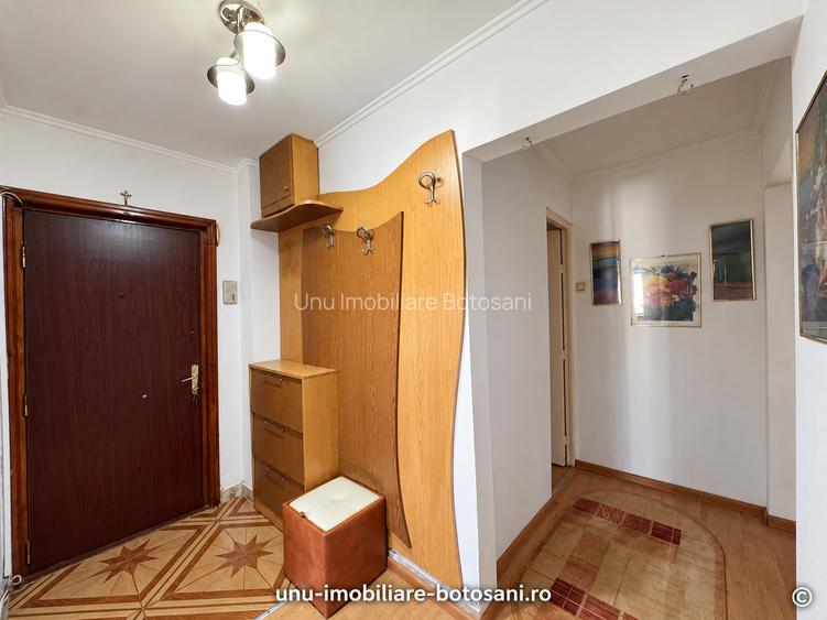 APARTAMENT 4 CAMERE - ETAJ 4 CU ȘARPANTĂ- ÎMPĂRATUL TRAIAN , LOC de PARCARE - 16