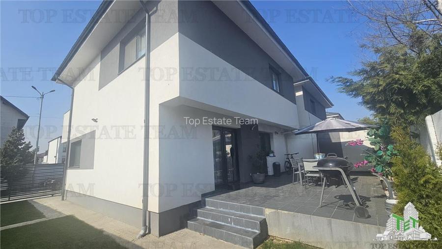 Vila lux 4 camere cu panouri solare in Chiajna - 12