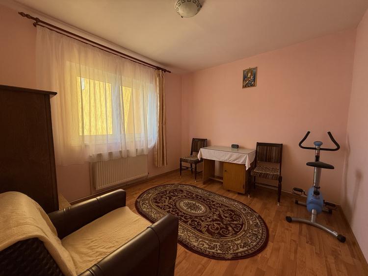 Apartamet 3 camere - Decomandat - Sibiu
